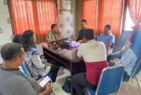 Foto. rapat konsolidasi teknis terpadu di Dinas Perkebunan Fakfak Bersama Yayasan Kaleka dan pengurus koperasi MTQ Dalam rangka kesiapan Ekspor minyak Atsiri ke Perancis di Awal 2025