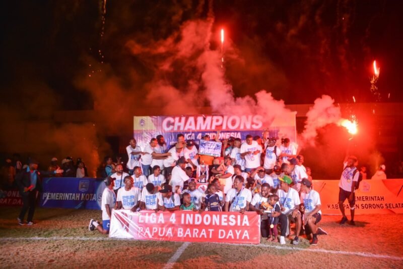 Persikos kota Sorong sukses menorehkan sejarah dengan meraih gelar juara Liga 4 PSSI Regional Papua Barat Daya.