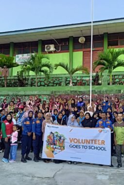 Volunteer Goes to School: Edukasi Simulasi Kebakaran di MTs Negeri Fakfak Bangkitkan Kesadaran Tanggap Darurat