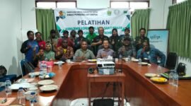 Foto. Pelatihan manajemen koperasi plasma di lingkungan PT RSP.