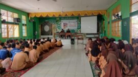 Relawan Rumah Zakat Fakfak laksanakan sosialisasi rekrutmen calon relawan rumah zakat Fakfak.