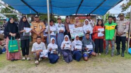 Yayasan Kesejahteraan Madani (Yakesma) Fakfak kembali menyalurkan bantuan tahap ketiga bagi para korban kebakaran yang melanda Kampung Malakuli, Distrik Karas, Kabupaten Fakfak.