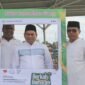 Bupati Fakfak Samaun Dahlan berpose dan turut berbahagia menyambut Ramadhan 1447 H.