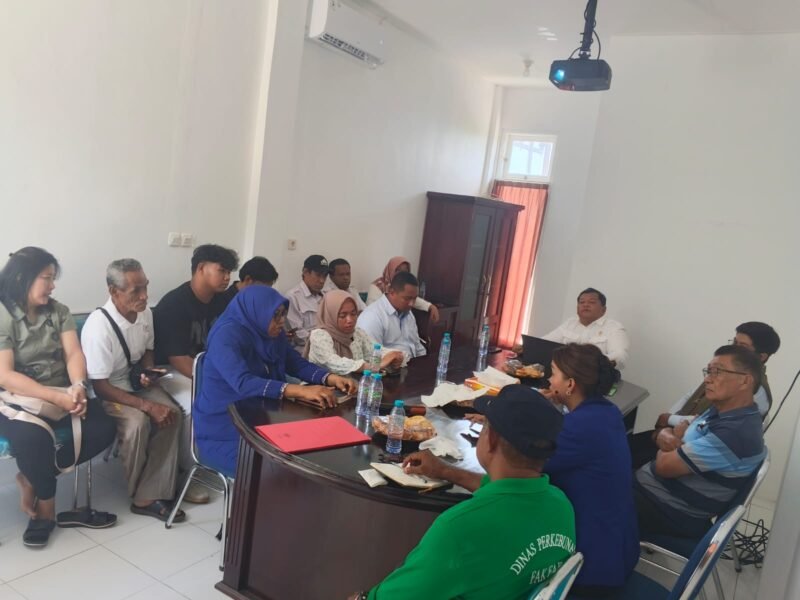 Dinas Perkebunan Kabupaten Fakfak menggandeng Bank Papua Cabang Fakfak untuk menerapkan sistem pembayaran retribusi pala berbasis Virtual Account (VA).