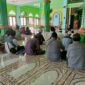 Kajian Tatsqif Spesial Ramadhan di Masjid Al-Hilal Wagom Gunung menghadirkan ustadz Azis sebagai Penceramah.