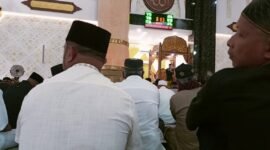 Sholat Idul Fitri 1447 Hijriah dengan penuh khidmat di Masjid Baitul Makmur pada Sabtu (21/3/2026).